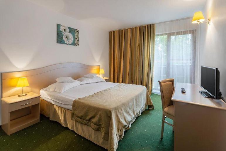 Bran Brad Bega By Steaua De Mare Hotel Eforie Nord Exterior photo